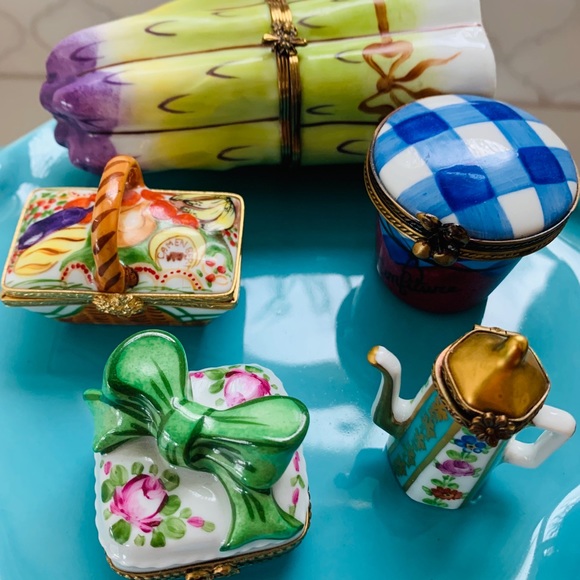 Limoges Gift Box with Bow Trinket/Jewelry Box - Picture 6 of 6